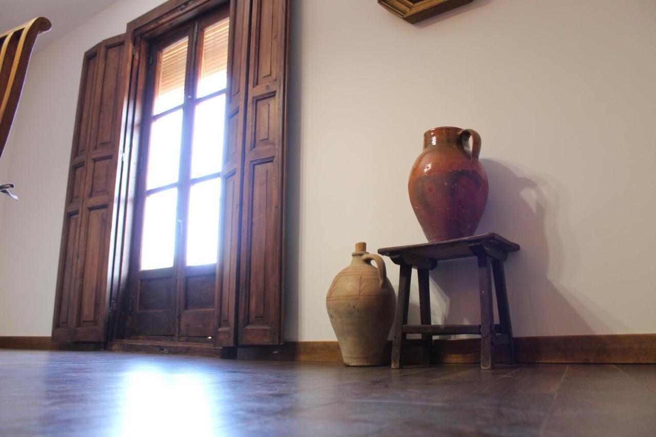 Apartamentos Rurales 'Los Soportales' Tendilla Exterior foto